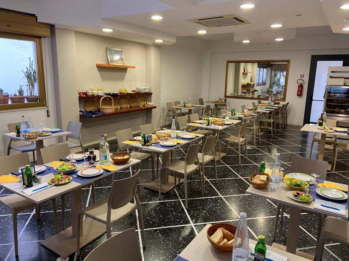 Hotel Domus Mea Cattolica Zewnętrze zdjęcie