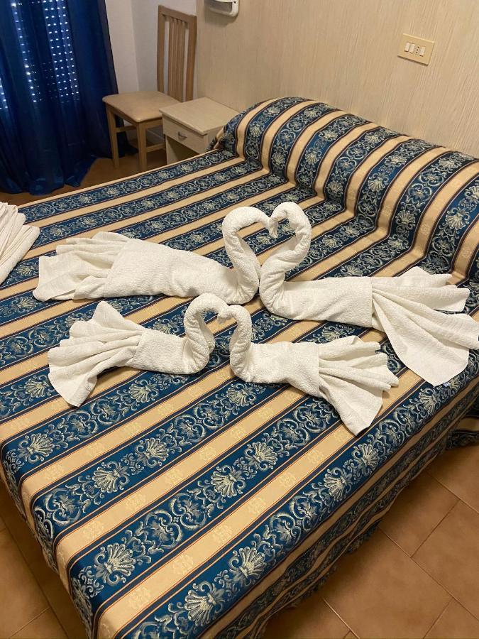 Hotel Domus Mea Cattolica Zewnętrze zdjęcie