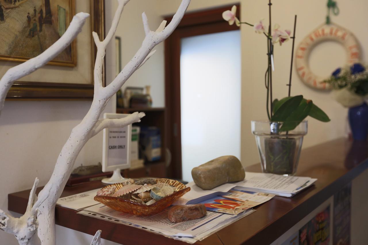 Hotel Domus Mea Cattolica Zewnętrze zdjęcie